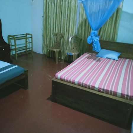 Umaya Rest Inn 巴朗戈德 外观 照片